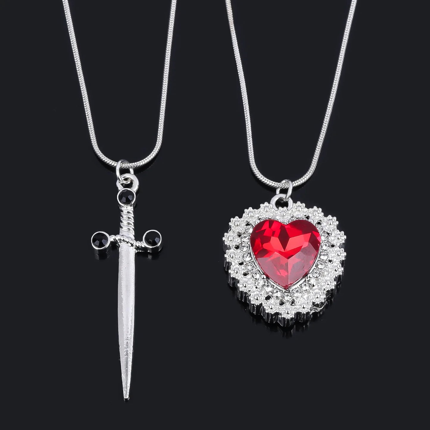 Collar Corazón y Espada❤️
