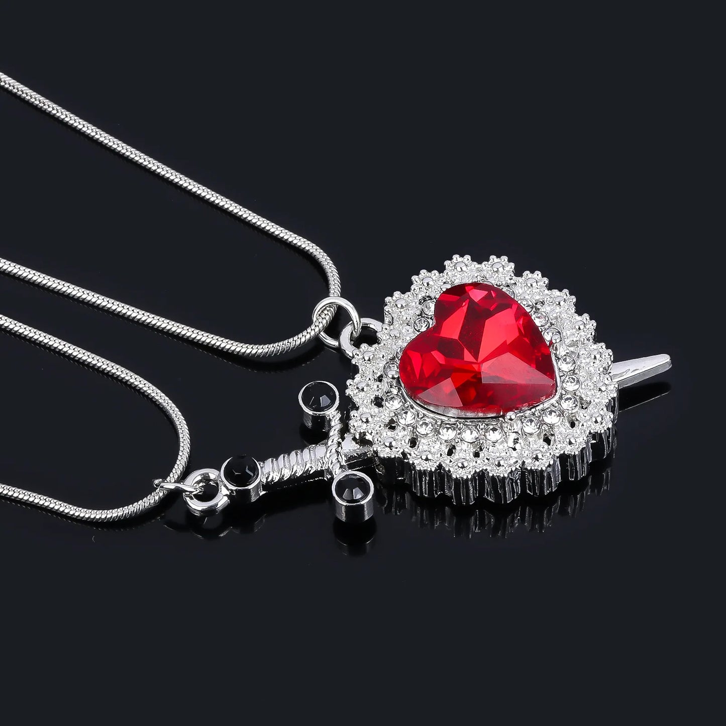 Collar Corazón y Espada❤️
