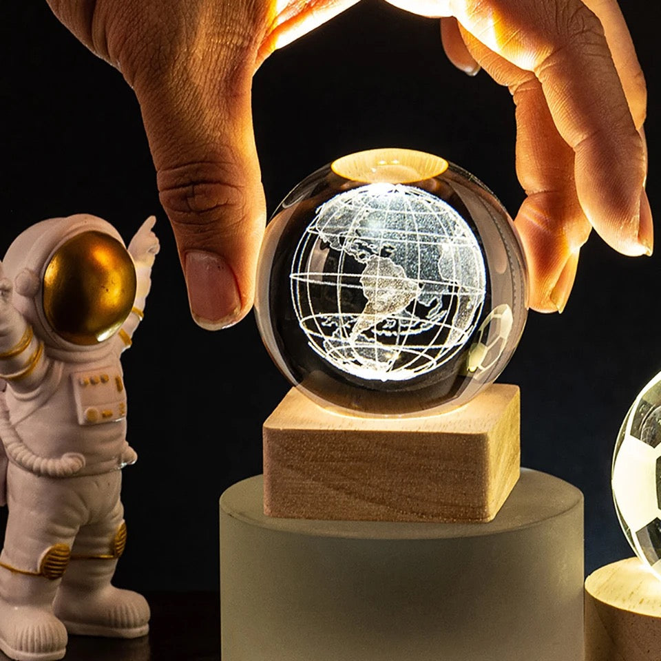 Esfera luna , saturno , galaxia , astronauta - 3D con base luz led , giro 360 grados tactil